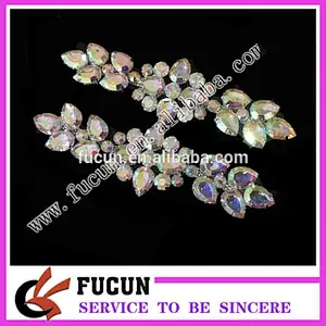 2019 shinny new design flat back  large acrylic AB color stone  brooch in silver