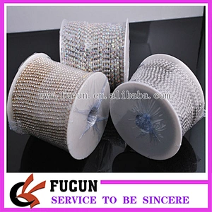 Wholesale wedding jewelry roll gold plated ab crystal close rhinestone cup chain Guangzhou factory