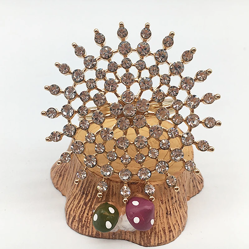wholesale fashion metal gold plating wedding crystal napkin ring
