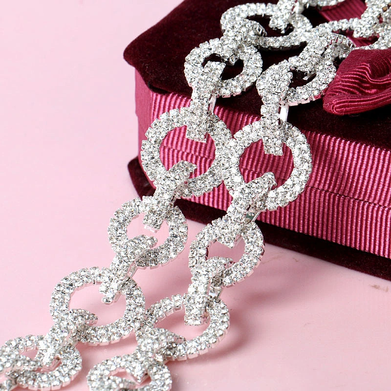 Wholesale strass crystal Rhinestones trimming chain in roll for bridal