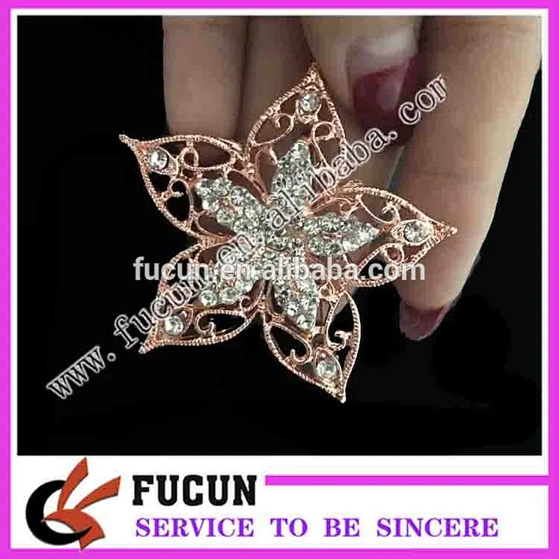 shinny new design star style crystal brooch in rose gold