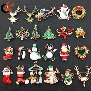 China Wholesale Christmas colorful wreath rhinestone brooch for Christmas decoration