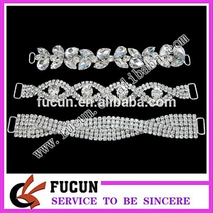2019 popular new style small rhinestone glass buckle for bikini
