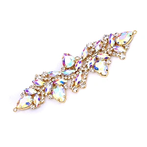 2019 Custom resin stone rhinestone appliques for Carnival costume decoration