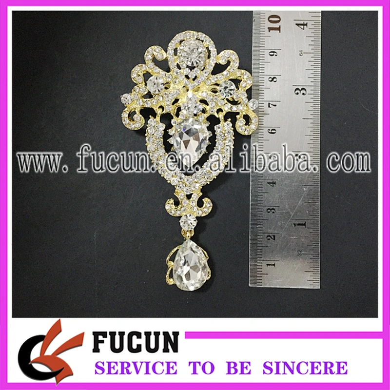 Fashion design best quality cheap crystal wedding brooch bulk rhinestone brooch