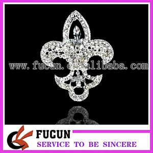 2015 New Arrival Design Rhinestone Brooch For Women Wedding Invitation