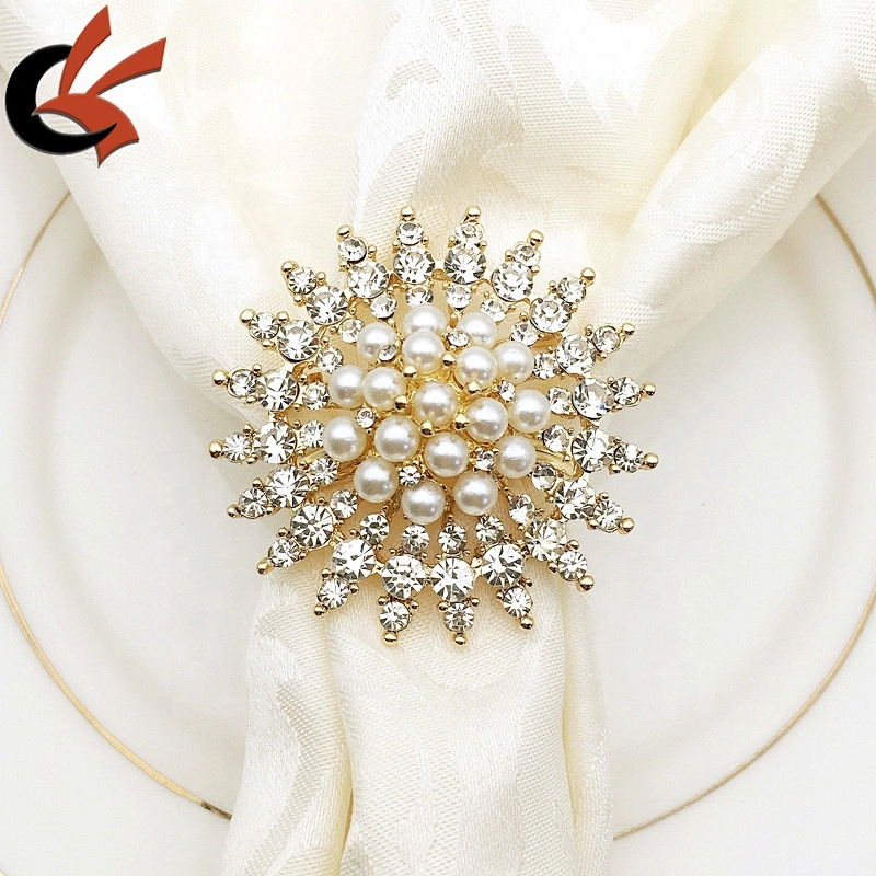 Bling Diamonds Pearl Wedding Napkin Ring for Wedding Dinner Favors