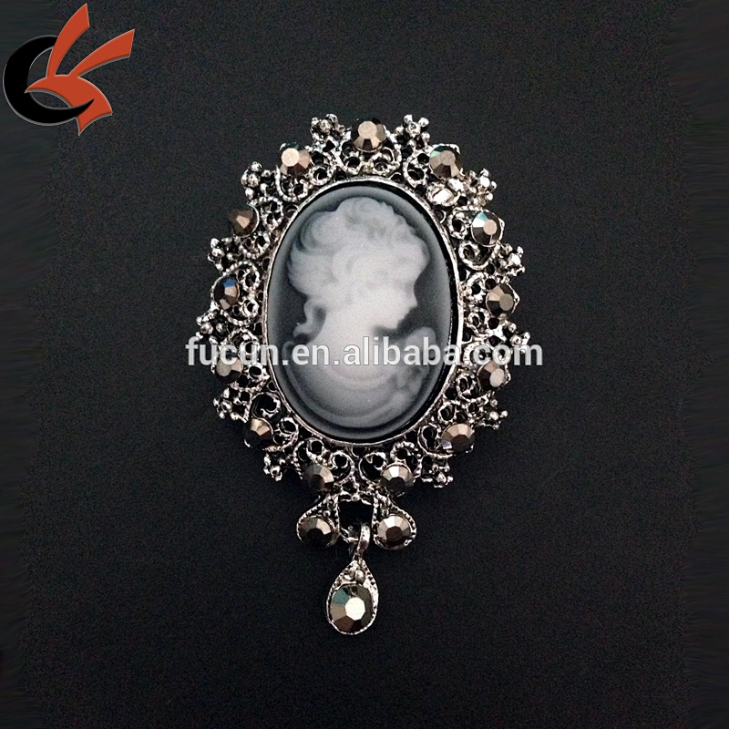 Lady Cameo Brooch, black Cameo Pin, Vintage Cameo Jewelry
