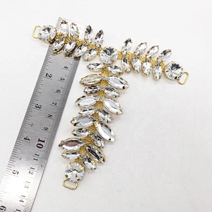 Wholesale sew on acrylic stone crystal flat back diamond rhinestone shoe clip buckle accessories