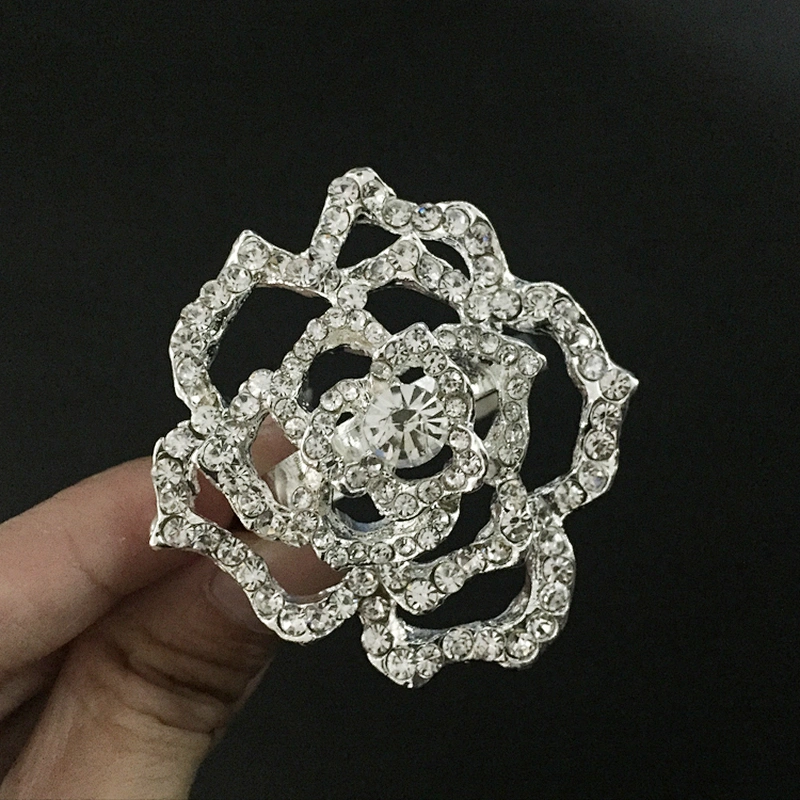 Custom Made Creative Rhinestone Napkin Rose Serviette Holder