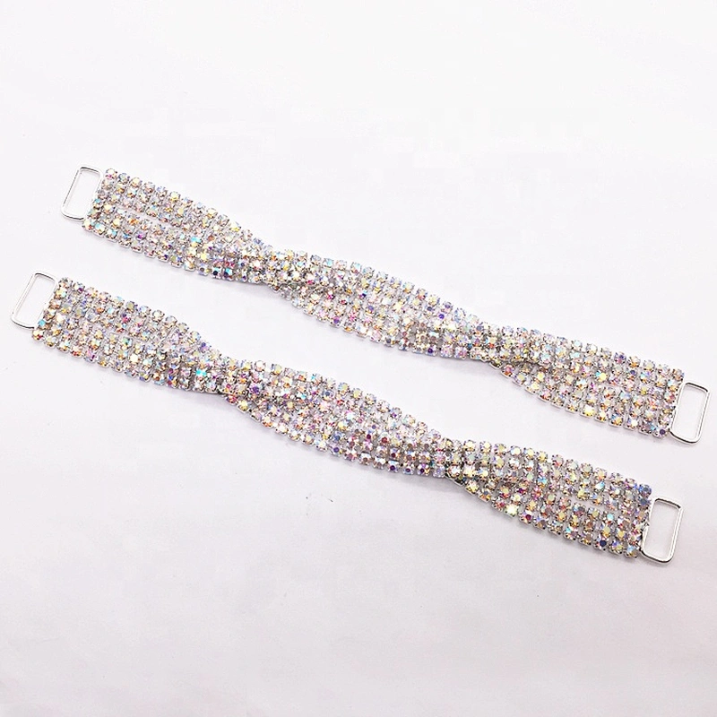 Women latest model fashion twisty design swimming wear rhinestone connector