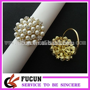 fashion gold rhinestone pearl napkin ring for table decoration