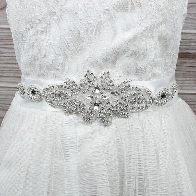 custom made embroidery flower laces appliques Iron-On Style beaded applique patch