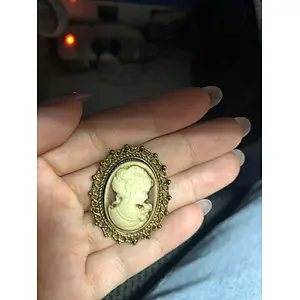 Fashion Jewelry style Antique Gold Silver Plating Vintage cameo brooch
