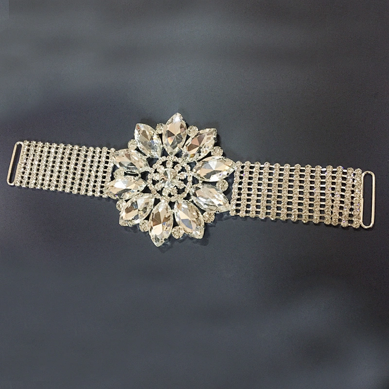 2018 Wholesale New Product Decorative Large Crystal Floral Sash Belt Glass Bikini Connector for Swimwear