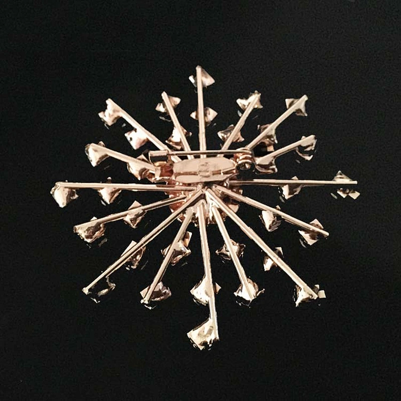 Women Jewelry Accessories rose gold plating rhinestone snowflake brooch for wedding accessories