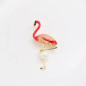 China Wholesale Latest Wedding Favor Design Enamel Flamingo Animal Brooch Pin