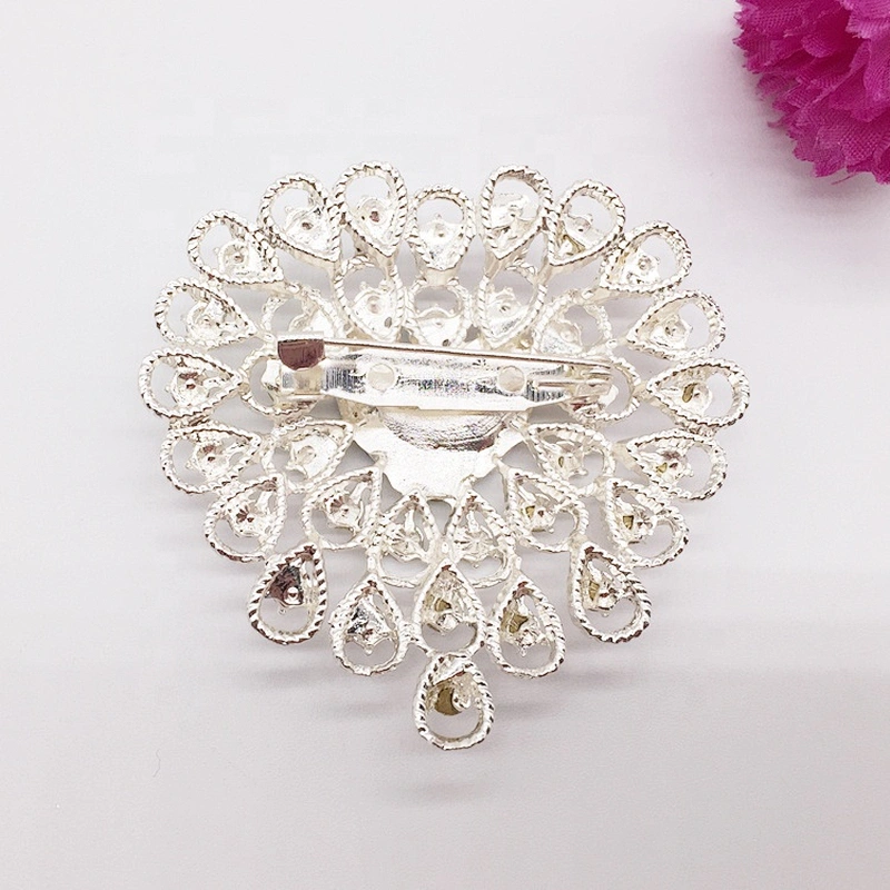 2019 latest fashion lace design brooch electroplating craft women accessory fabric brooches