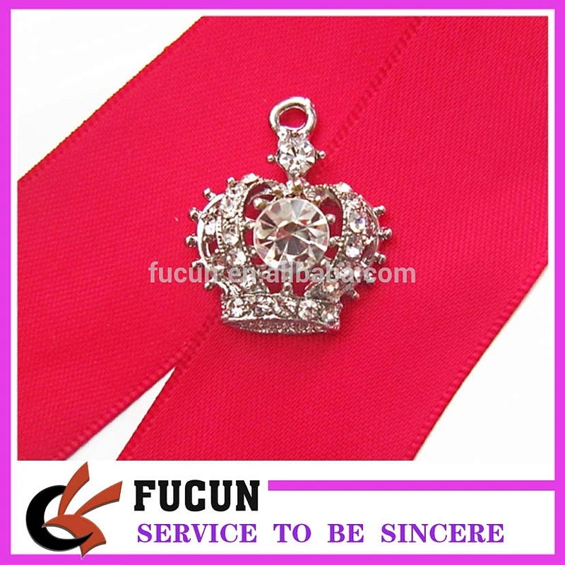 wholesale wedding small rhinestone crown brooch pins for wedding invitation