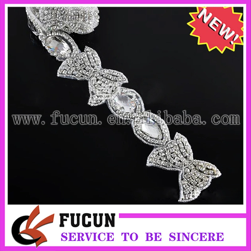 wholesale sparkling neck rhinestone applique for wedding dress