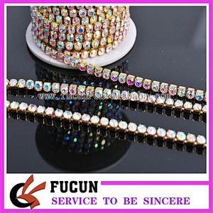 Wholesale wedding jewelry roll gold plated ab crystal close rhinestone cup chain Guangzhou factory