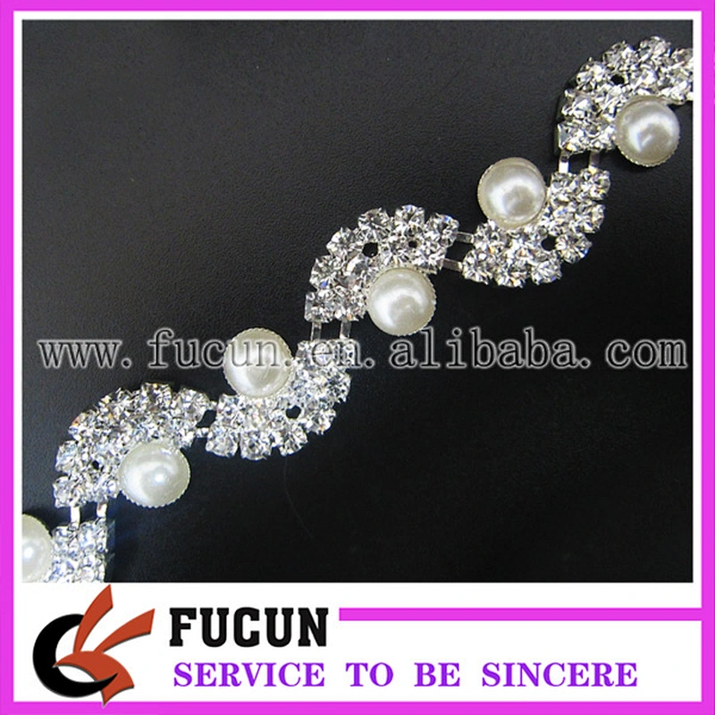 Alibaba China beaded trim imitate pearl cup chain