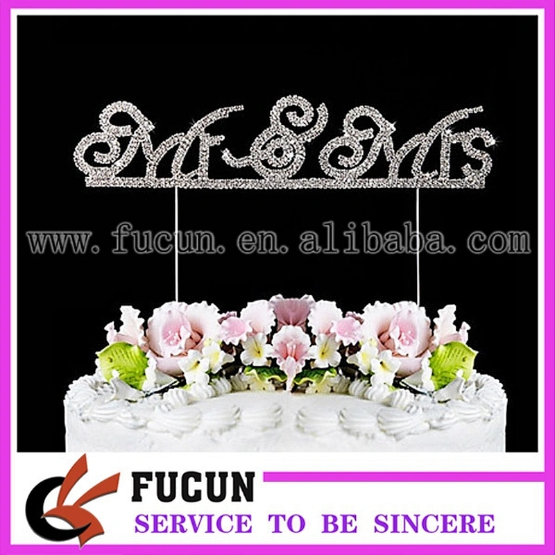 New Crystal Diamante Rhinestone Bling Mr & Mrs Wedding Cake Topper