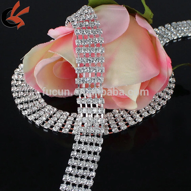 ss16 three rows clear rhinestone cup chain