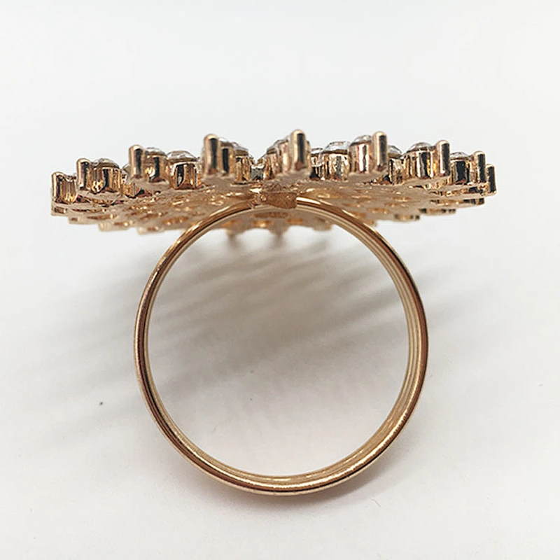 wholesale fashion metal gold plating wedding crystal napkin ring
