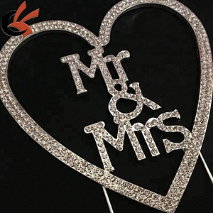 Hot Wedding Anniversary Decoration Rhinestone Silver Mr & Mrs in Heart Cake Topper
