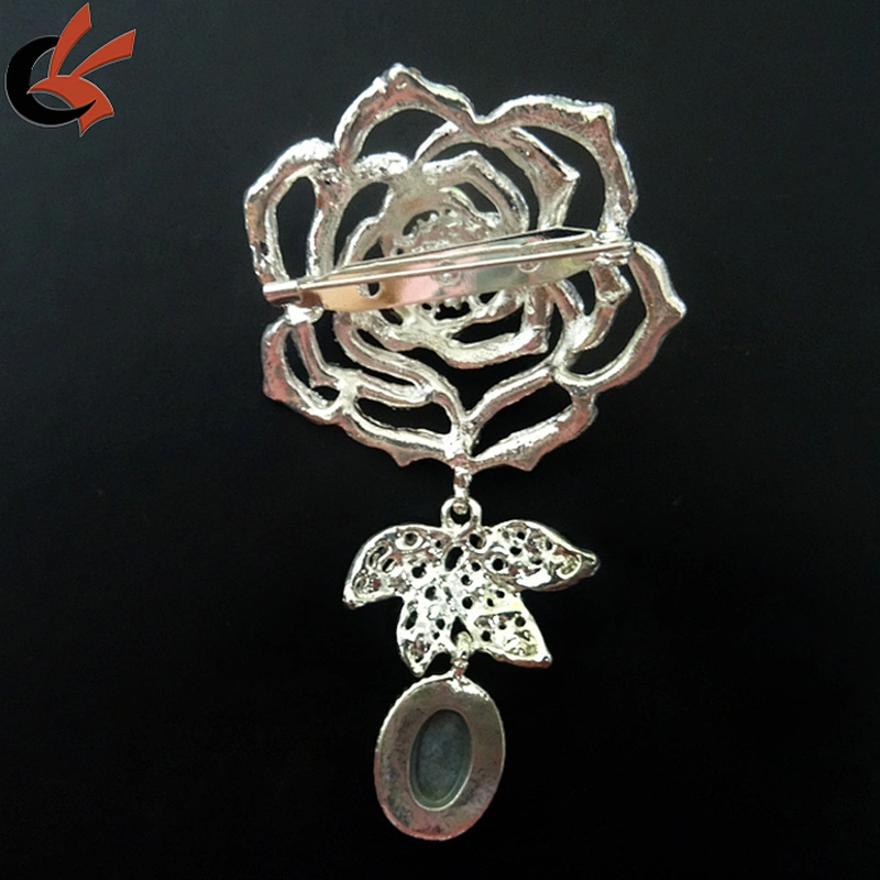 wholesale garment decorative clear rhinestone rose brooch