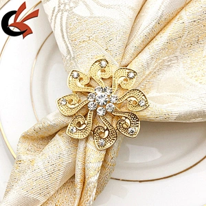 gorgeous gold metal crystal rhinestone napkin rings for wedding