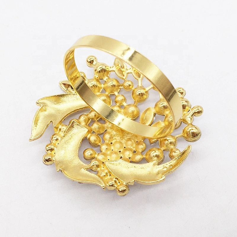 New design fashion wedding gold rhinestone floral napkin ring wholesale
