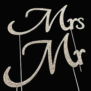 Wedding Favors Mr & Mrs Rhinestone Crystal Cake Topper