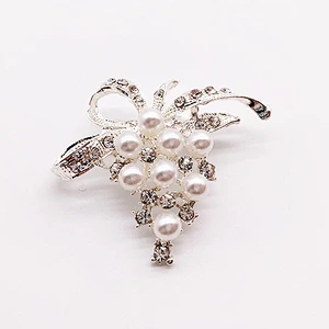 Latest wholesale fashion crystal rhinestone  wedding jewellery brooch