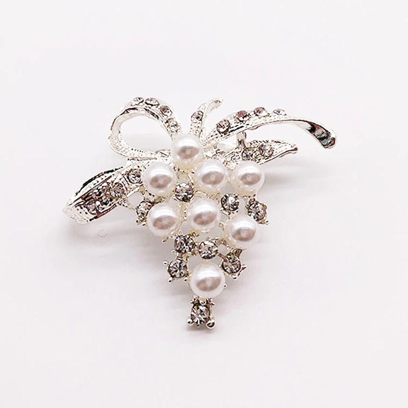 Latest wholesale fashion crystal rhinestone  wedding jewellery brooch