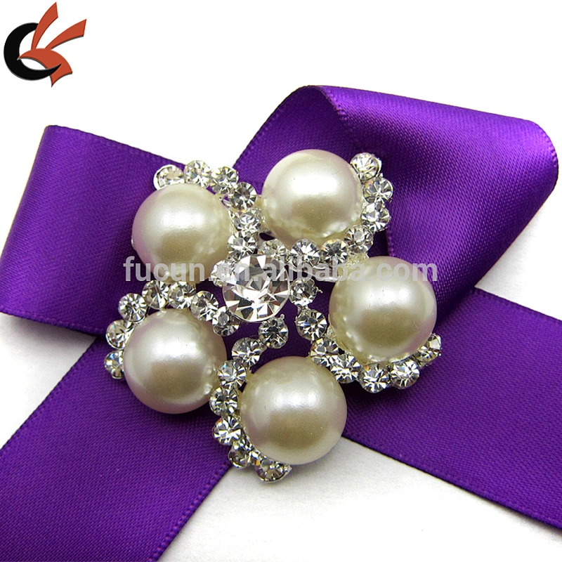 a basket of pearl flowers brooch
