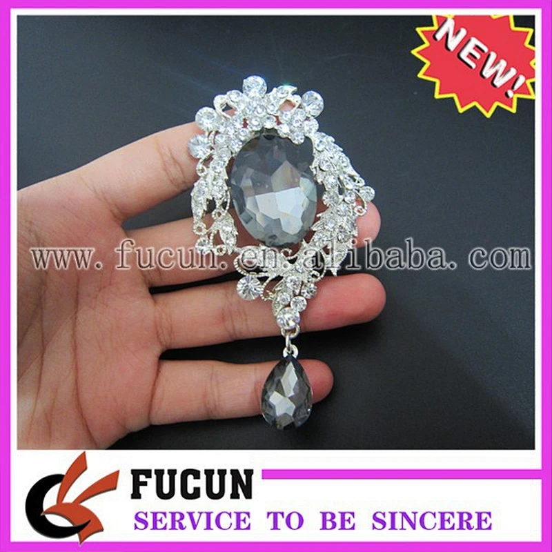 Wholesale Wedding Elegant Crystal Rhinestone Diamante Dangling Brooch