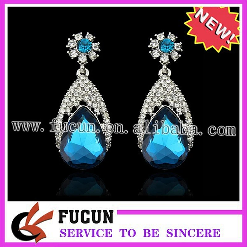 Vintage Style Rhinestone Wedding Teardrop Earrings