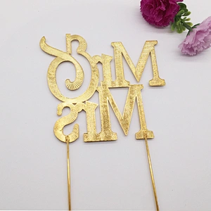 Gold crystal Mr and Mrs cake topper accessories wedding figurine cake topper