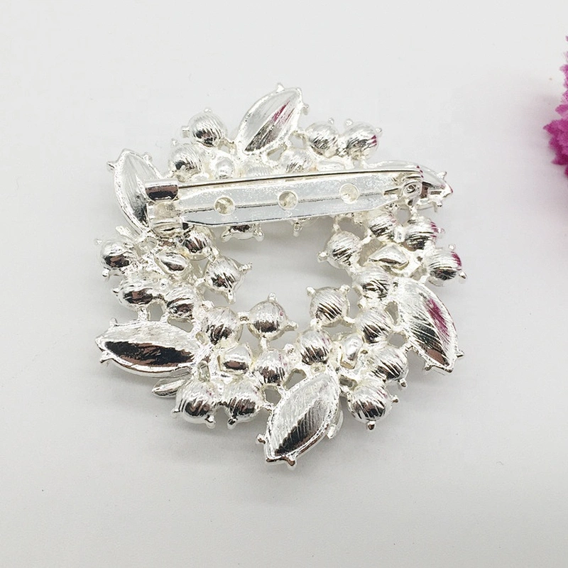 Custom Crystal Glass Jewelry lady shoulder rhinestone brooches wholesale