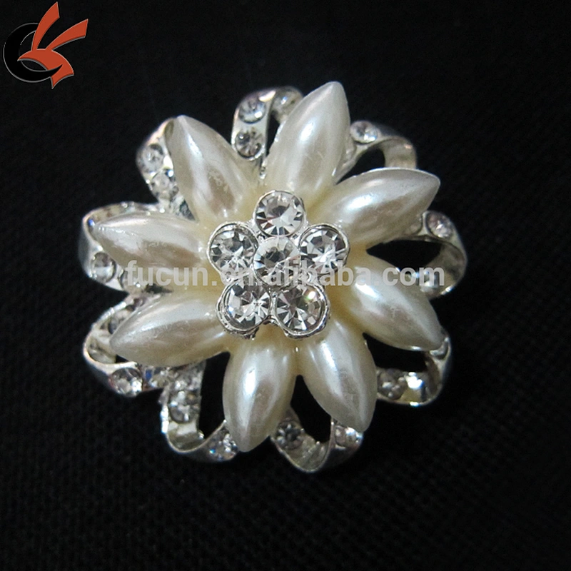 fashion rhinestone flower brooch