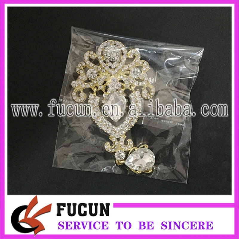 Fashion design best quality cheap crystal wedding brooch bulk rhinestone brooch