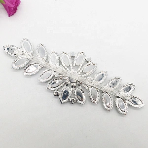 wholesale new fashion crystal glass rhinestone pave women flower applique for dress