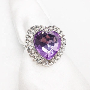 Red heart diamond acrylic bling stone napkin ring wholesale napkin holder for wedding decors