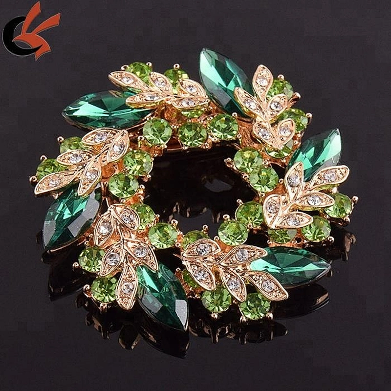 new arrival flower acrylic rhinestone brooch for wedding invitation card