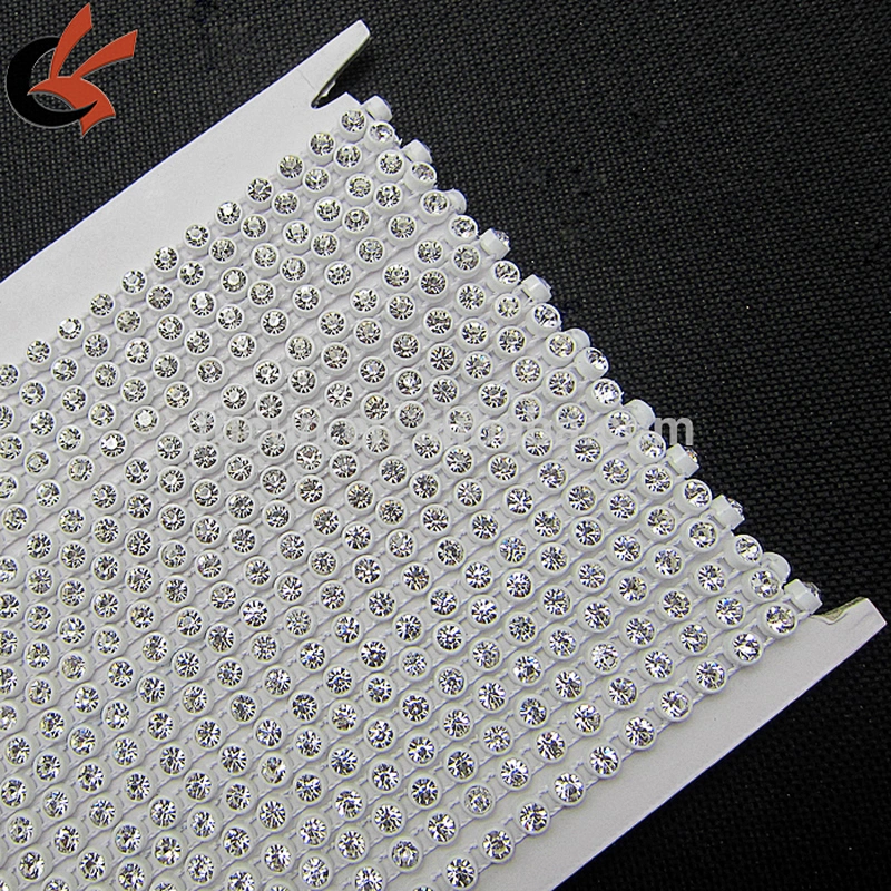 10 Yards 2mm Crystal Rhinestone key lime Plastic Base Look Banding Chain Trim
