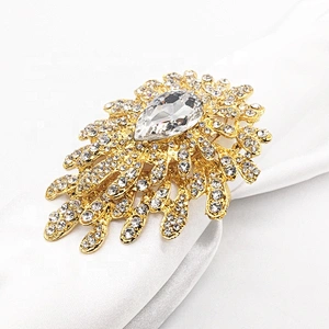 High quality wedding table accessories luxurious floral rhinestone jewelry silver metal napkin holder