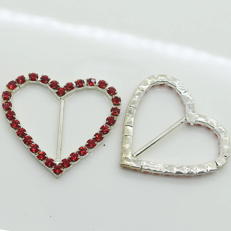 Fashion hot sale Metal heart red Rhinestone Buckle For Wedding Invitation