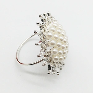 Wedding Christmas Wholesale Pearl beaded napkin rings Thanksgiving napkin holders